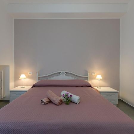 B&B La Fontanella Сан-Бенедетто-дель-Тронто Екстер'єр фото