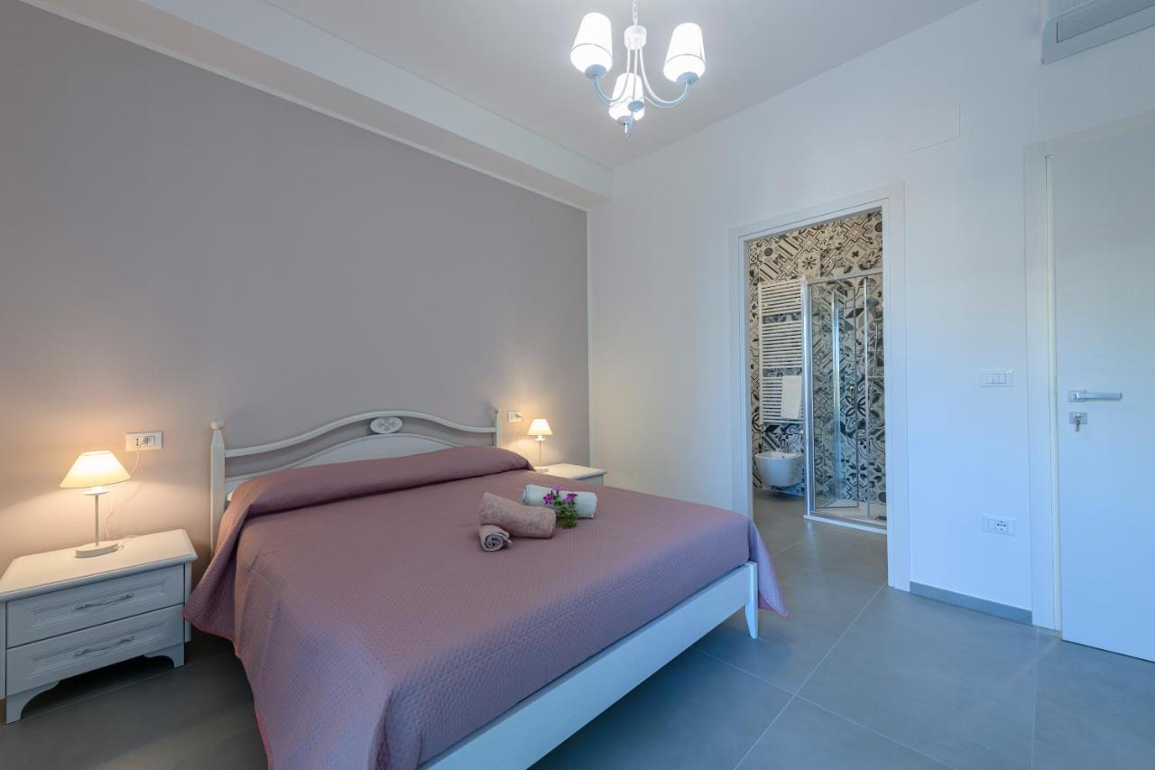 B&B La Fontanella Сан-Бенедетто-дель-Тронто Екстер'єр фото