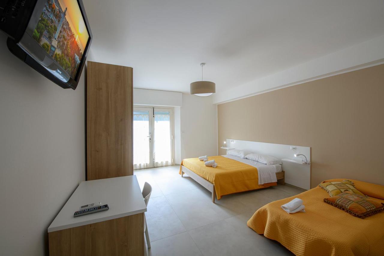 B&B La Fontanella Сан-Бенедетто-дель-Тронто Екстер'єр фото